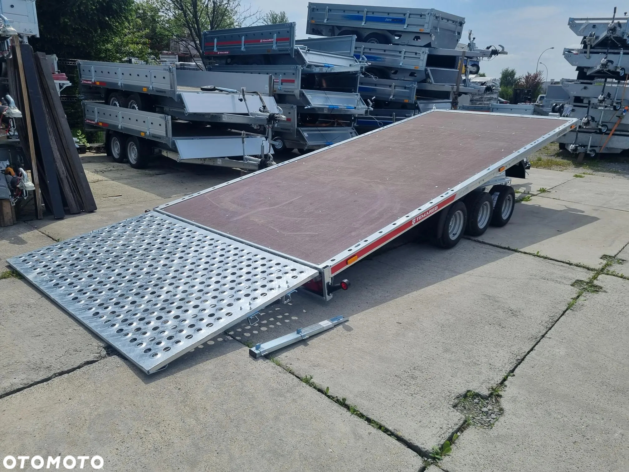 TEMARED UNIVERSAL 5121/3 3.5T R10C SKLEJKA - 10