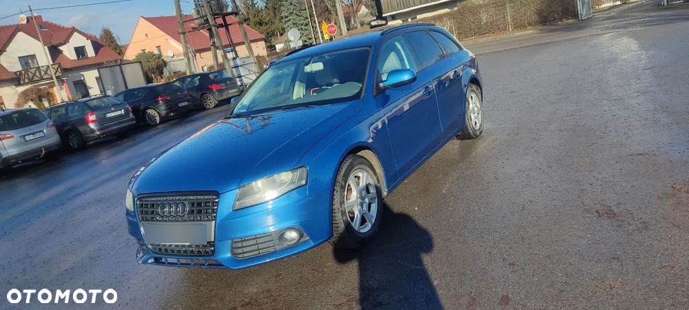 Audi A4 Avant 2.0 TDI Multitronic - 8