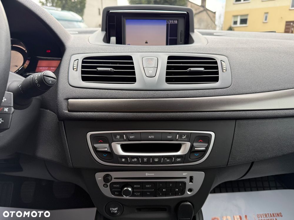 Renault Megane ENERGY TCe 115 Start & Stop Bose Edition - 13