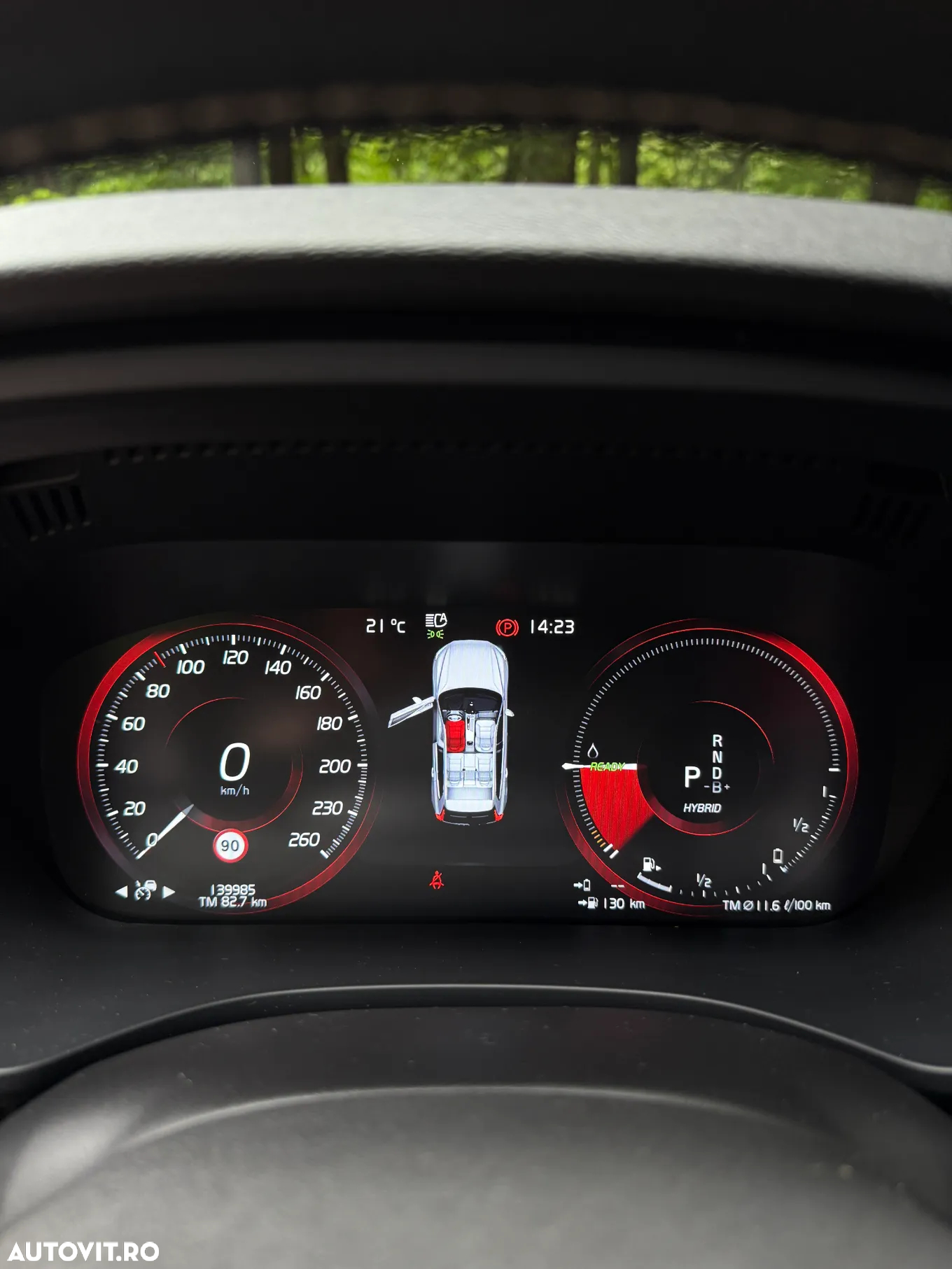 Volvo XC 60 T8 Twin Engine AWD R-Design - 11