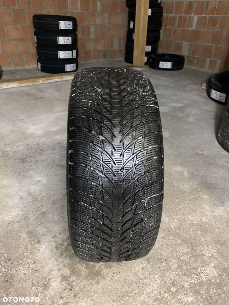 1x Opona Nokian 225/45 R18 95v wr snowproof