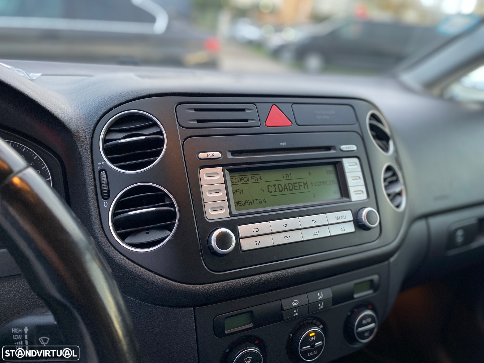 VW Golf Plus 1.9 TDi Trendline AC - 18