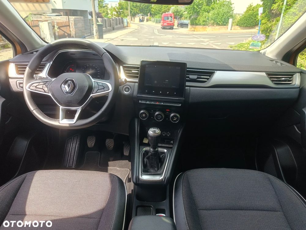 Renault Captur TCe Mild Hybrid 140 GPF TECHNO - 11