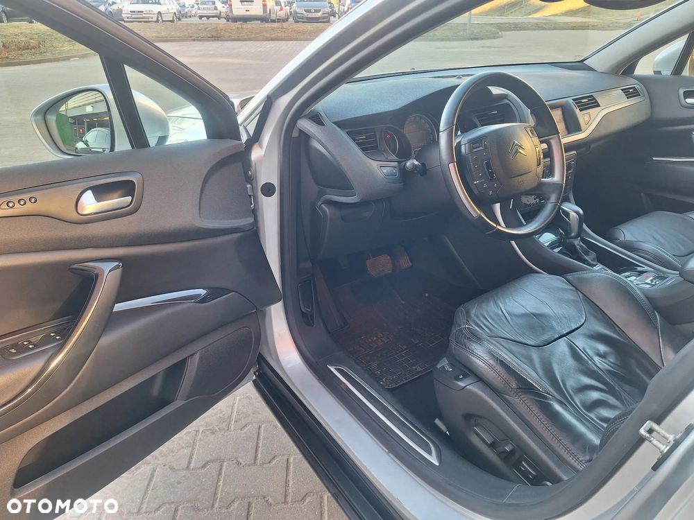 Citroën C5 3.0 HDi V6 Exclusive - 9