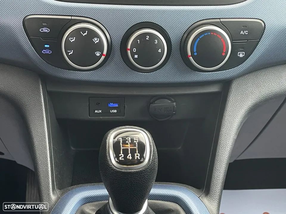 Hyundai i10 1.0 Blue Access - 14