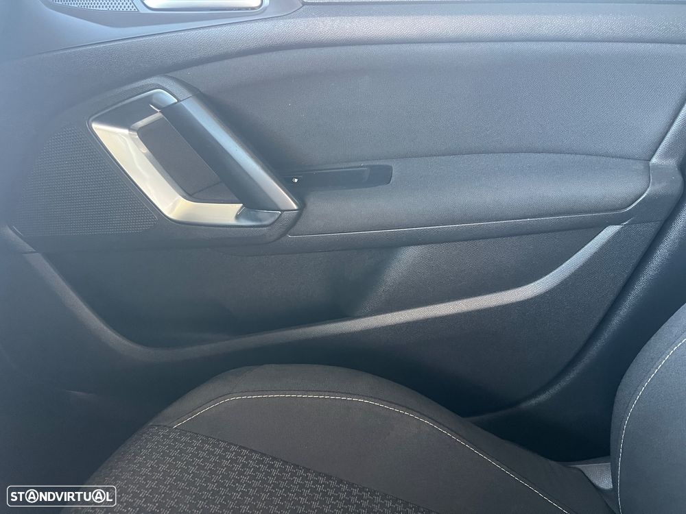 Peugeot 308 SW BlueHDi 120 EAT6 Stop & Start Allure - 18