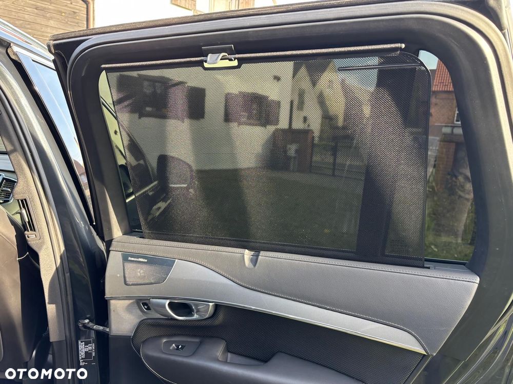 Volvo XC 90 T8 AWD Plug-In Hybrid Momentum 7os - 21