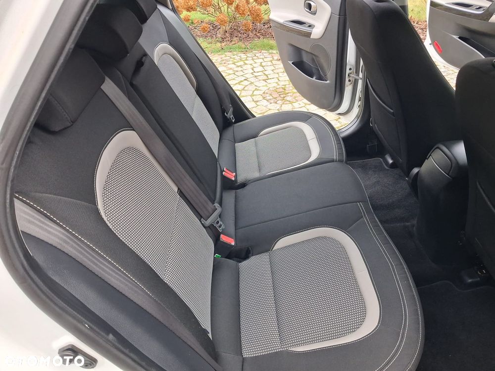 Kia Ceed 1.6 CRDi L - 13