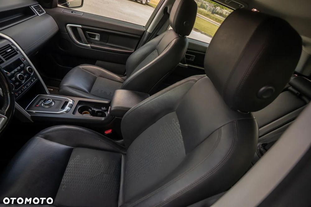 Land Rover Discovery Sport D150 HSE - 18