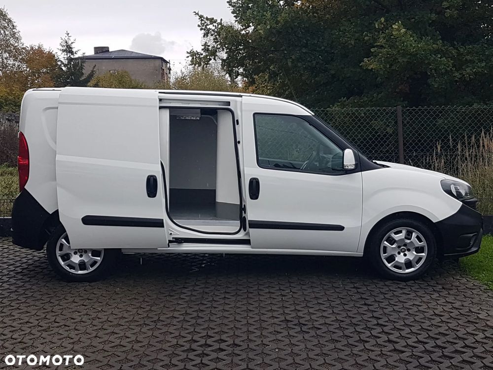 Fiat DOBLO MAXI CHŁODNIA MROŹNIA IZOTERMA GRZANIE AGREGAT ZANOTTI DŁUGI L2H1 KLIMA NAWIGACJA - 17