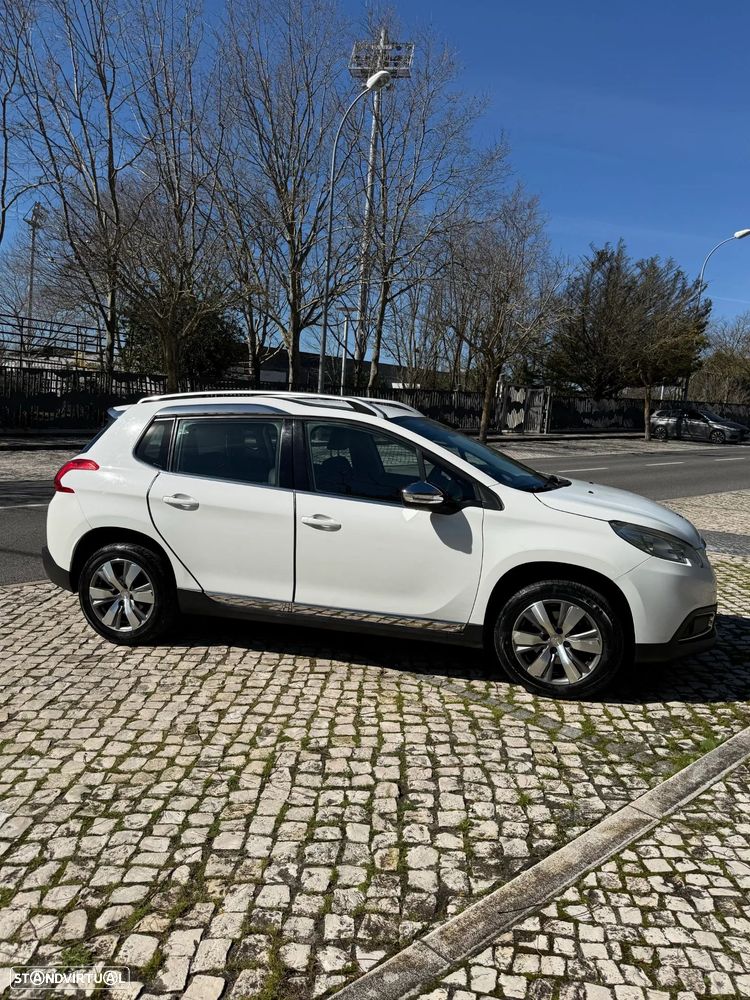 Peugeot 2008 - 7
