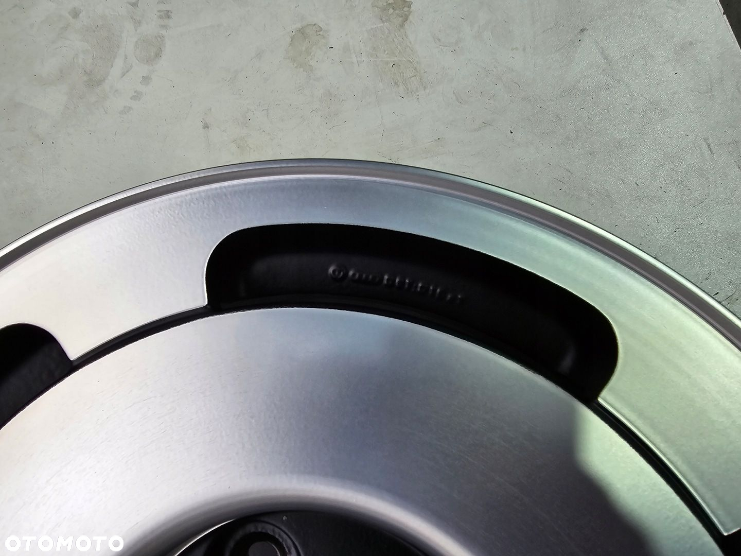 VW T4 ALLSTAR MULTIVAN CARAVELLE 5x112 15 IS35 - 6