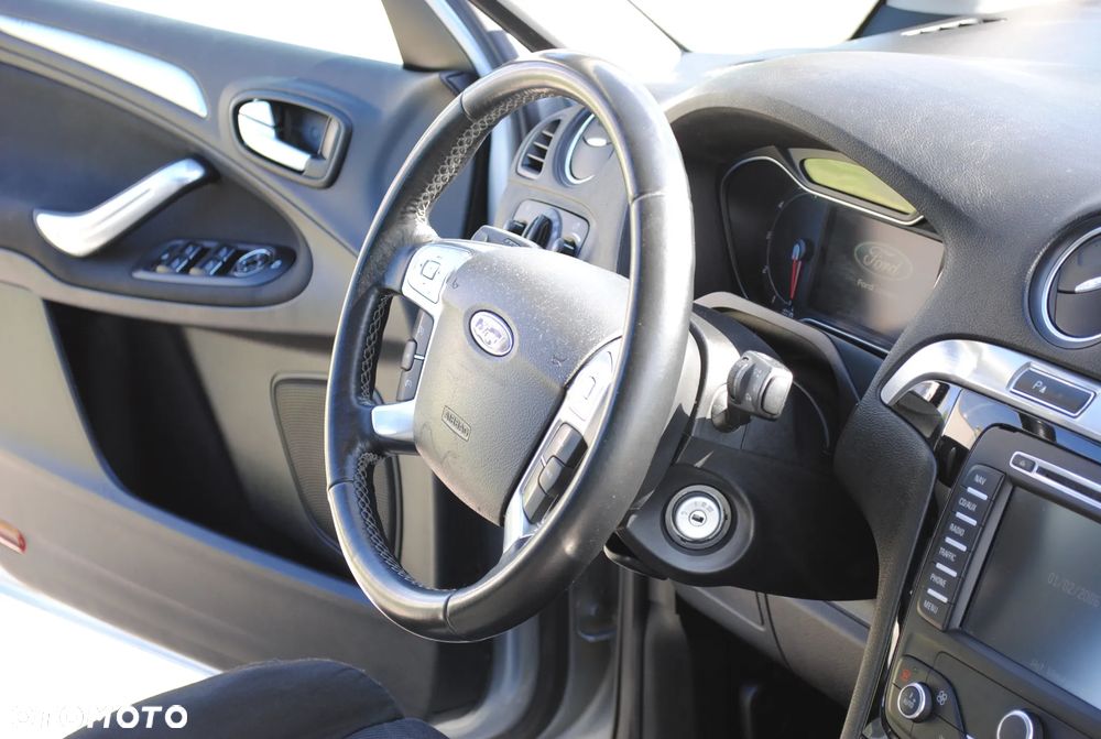 Ford S-Max 2.0 TDCi Titanium - 20