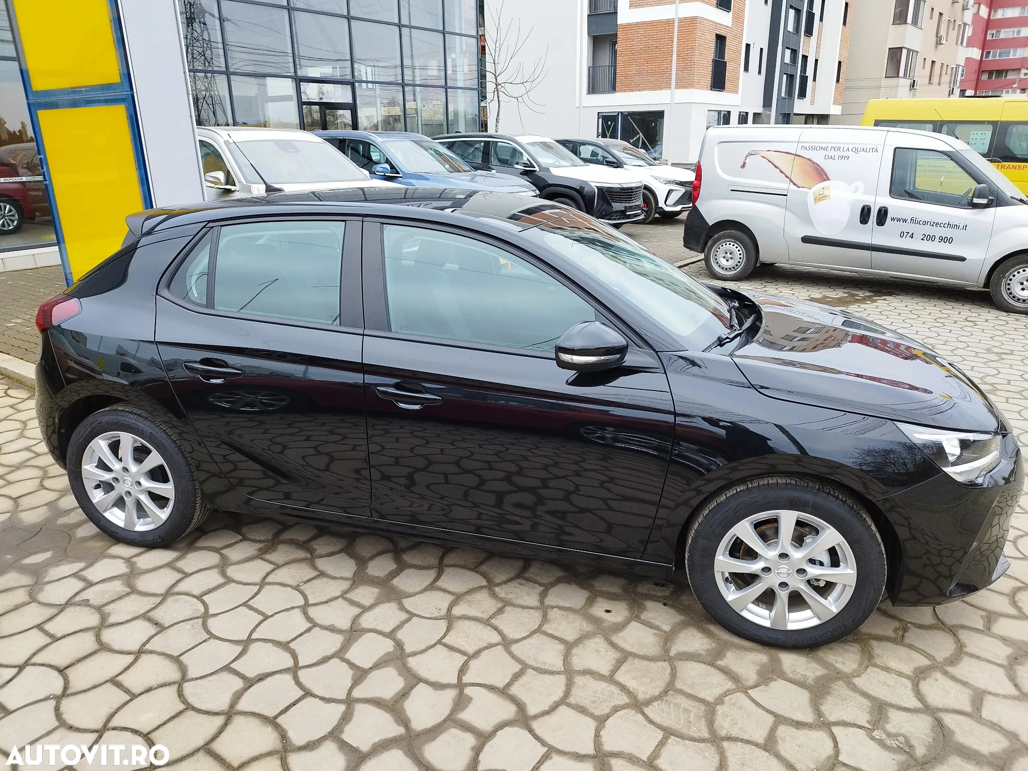 Opel Corsa 1.2 Start/Stop Edition - 4