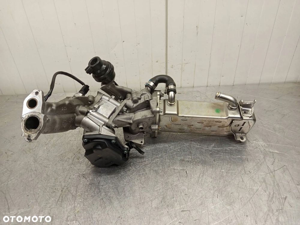 Chłodnica Zawór EGR Mercedes-Benz C W203 2.2 CDI A6511420067 - 10