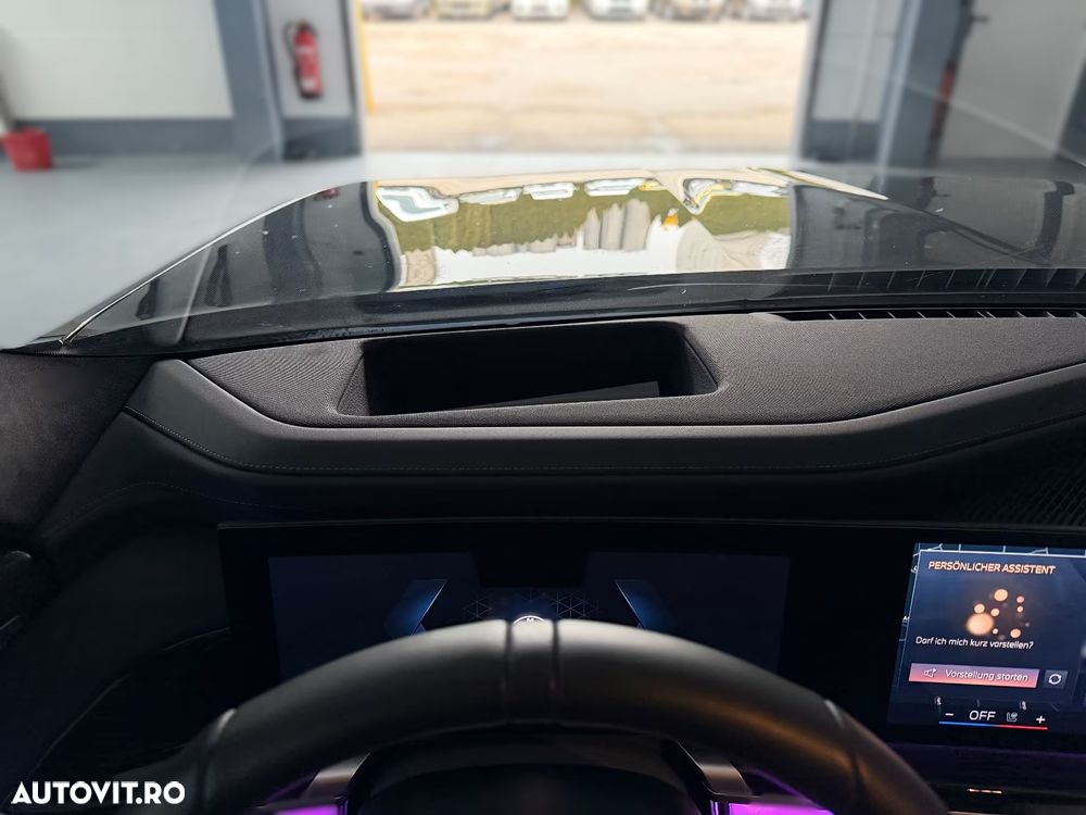 BMW Seria 7 740d xDrive MHEV - 10