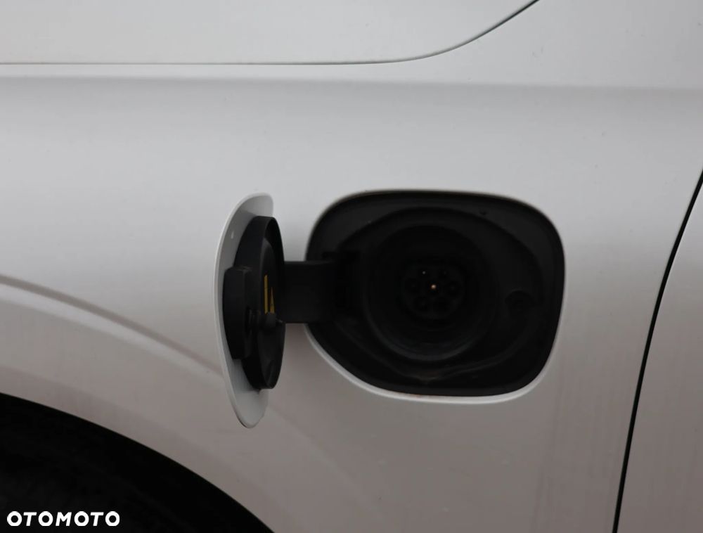 Volvo XC 60 T8 AWD Recharge Plus Dark - 9