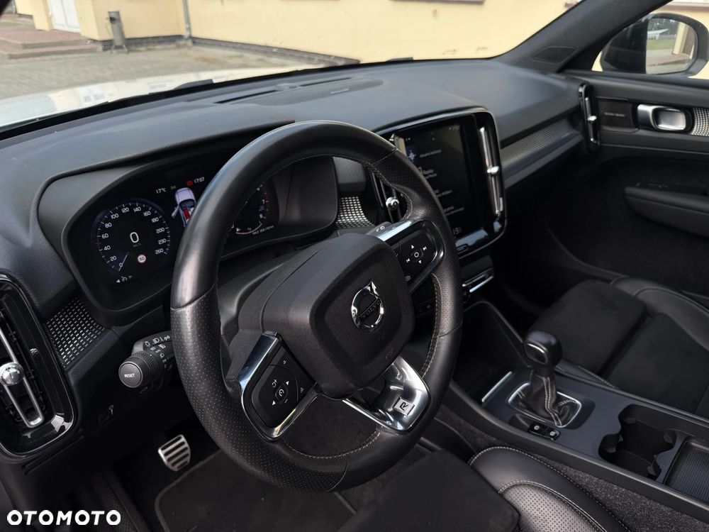 Volvo XC 40 T3 RDesign - 16