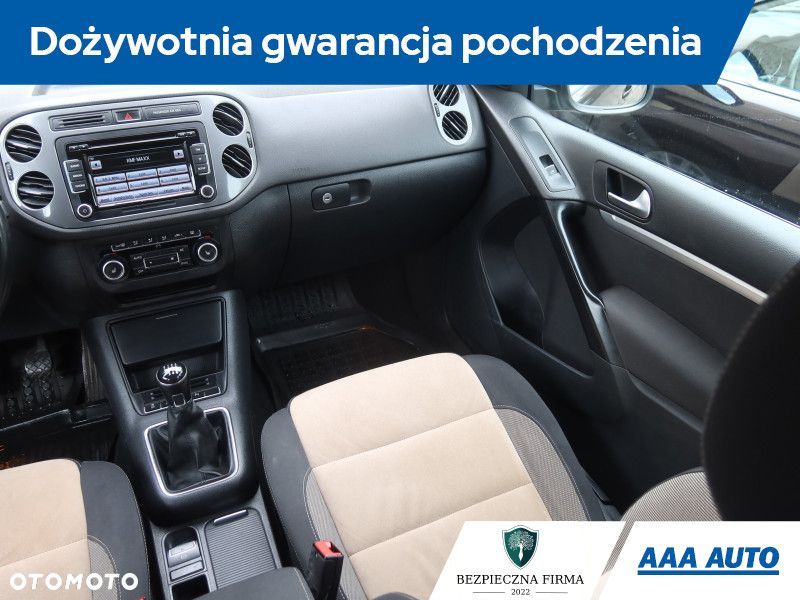Volkswagen Tiguan - 10