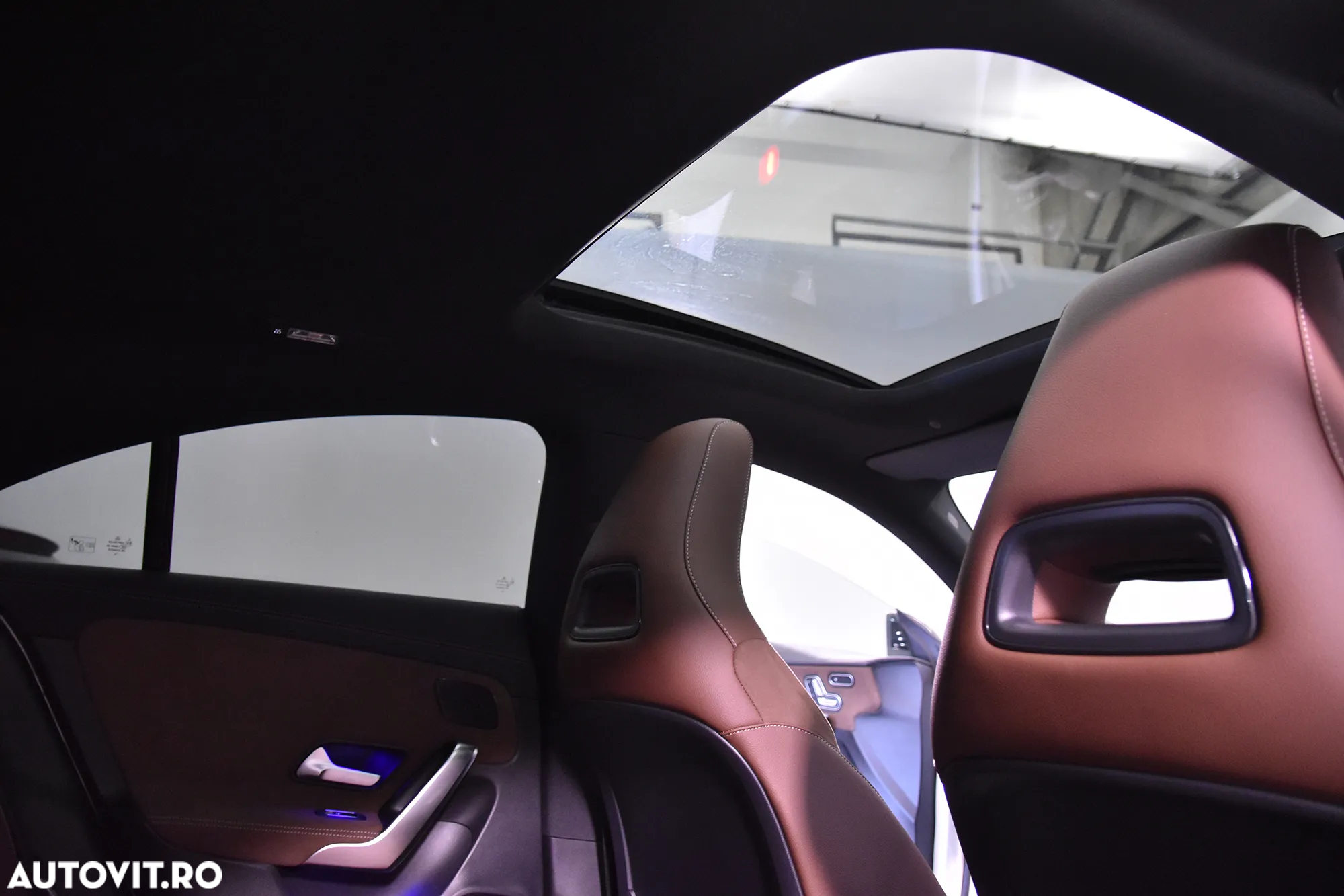 Mercedes-Benz CLA 200 7G-DCT Edition AMG Line - 24