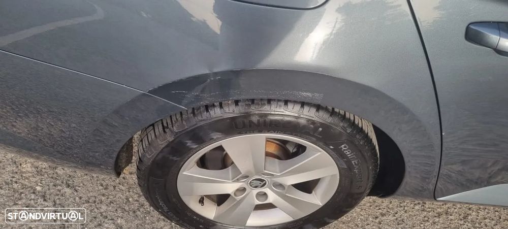 Skoda Superb Break 1.6 TDI Ambition DSG - 7