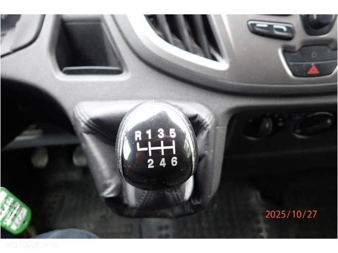 Ford Transit - 15