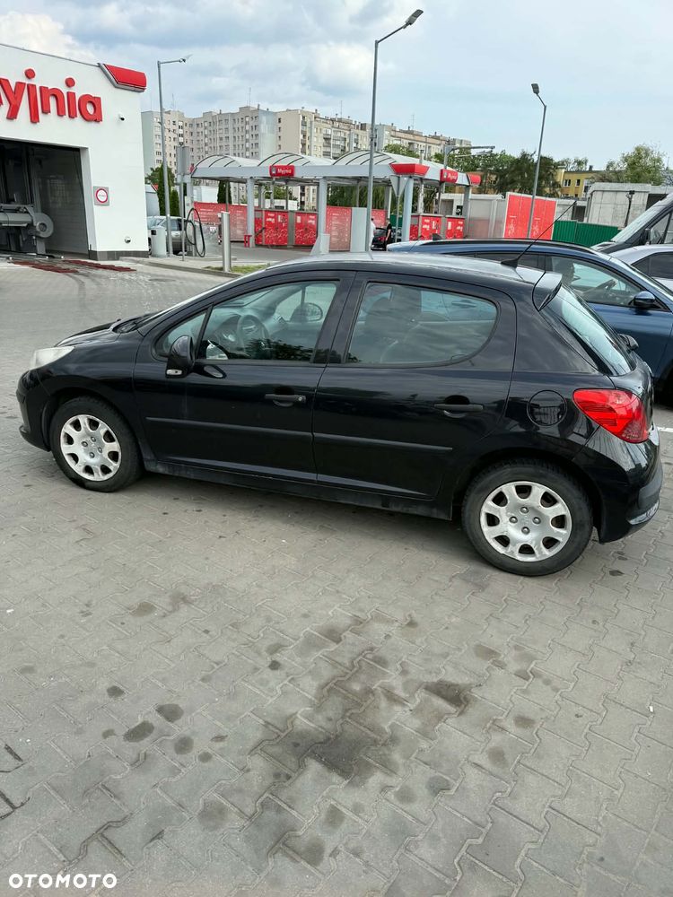 Peugeot 207 1.4 Presence - 4