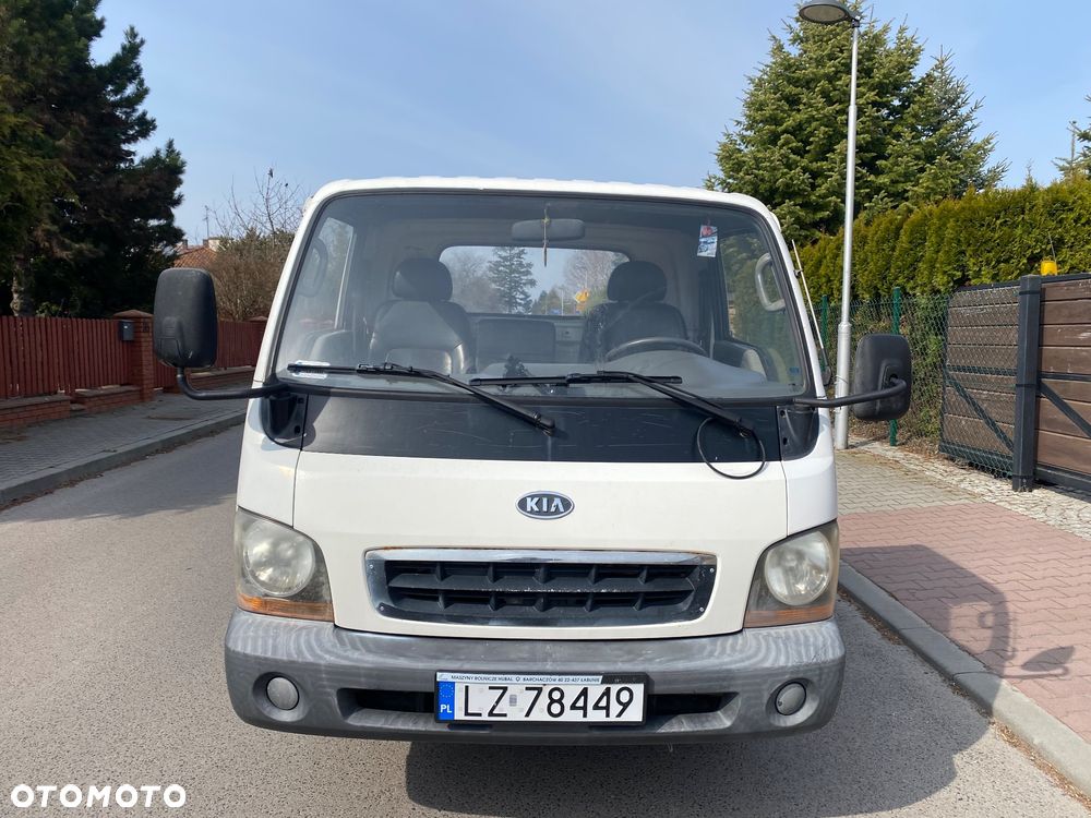 Kia 2500 - 12