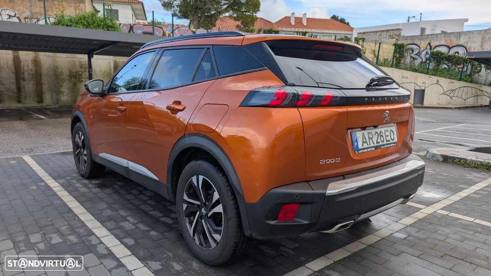 Peugeot 2008 1.2 PureTech Allure Pack - 6