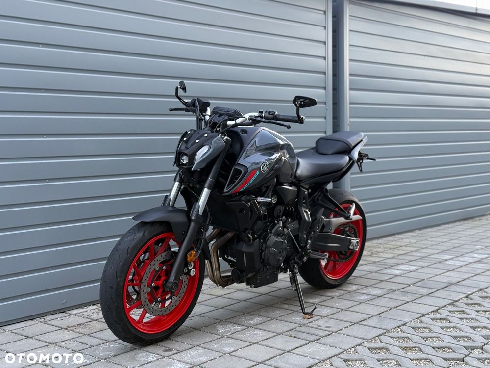 Yamaha MT - 2