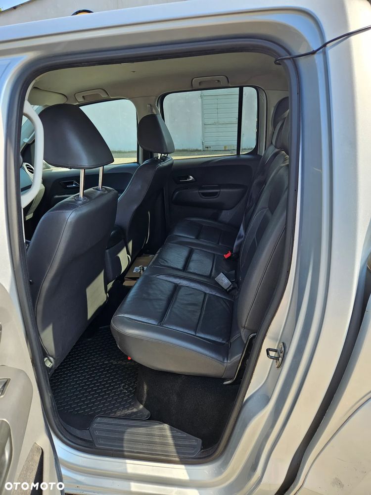 Volkswagen Amarok - 13