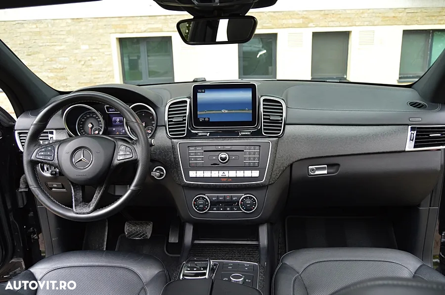 Mercedes-Benz GLE 350 d 4Matic 9G-TRONIC AMG Line - 6