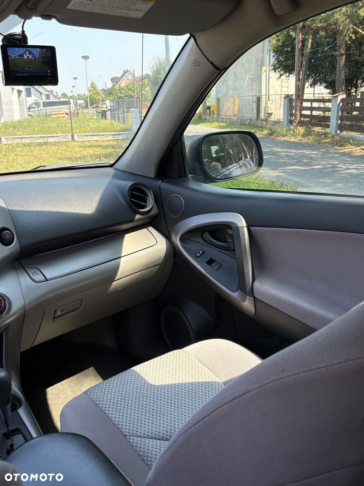Toyota RAV4 2.4 VVT-i Base 4x2 - 8