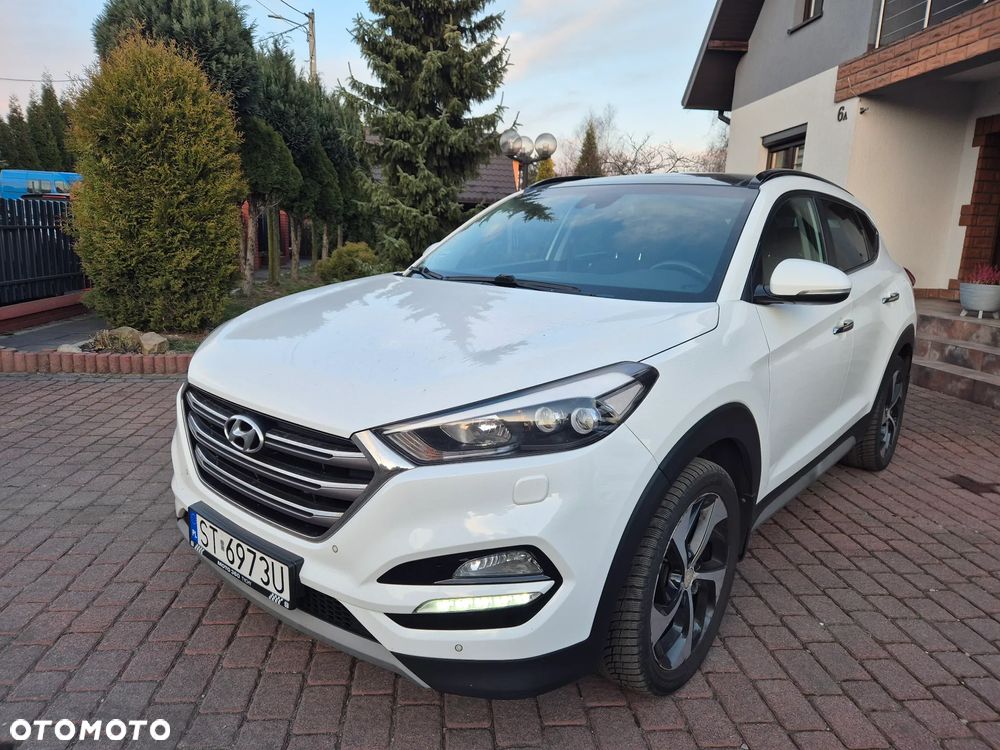 Hyundai Tucson 2.0 CRDI BlueDrive Style 2WD - 10