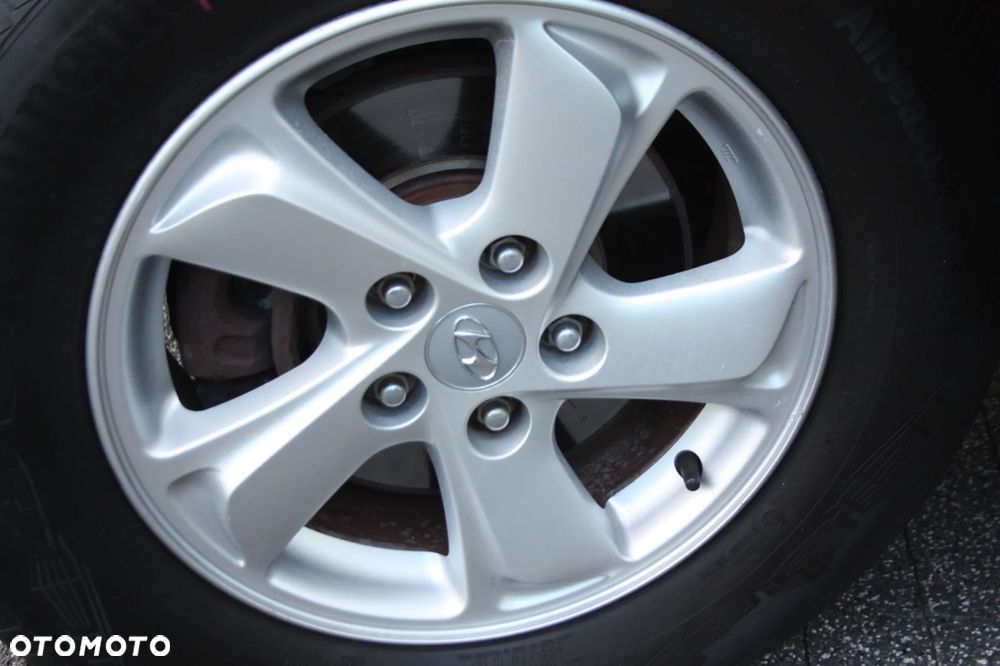 Hyundai ix35 2.0 2WD Comfort - 21