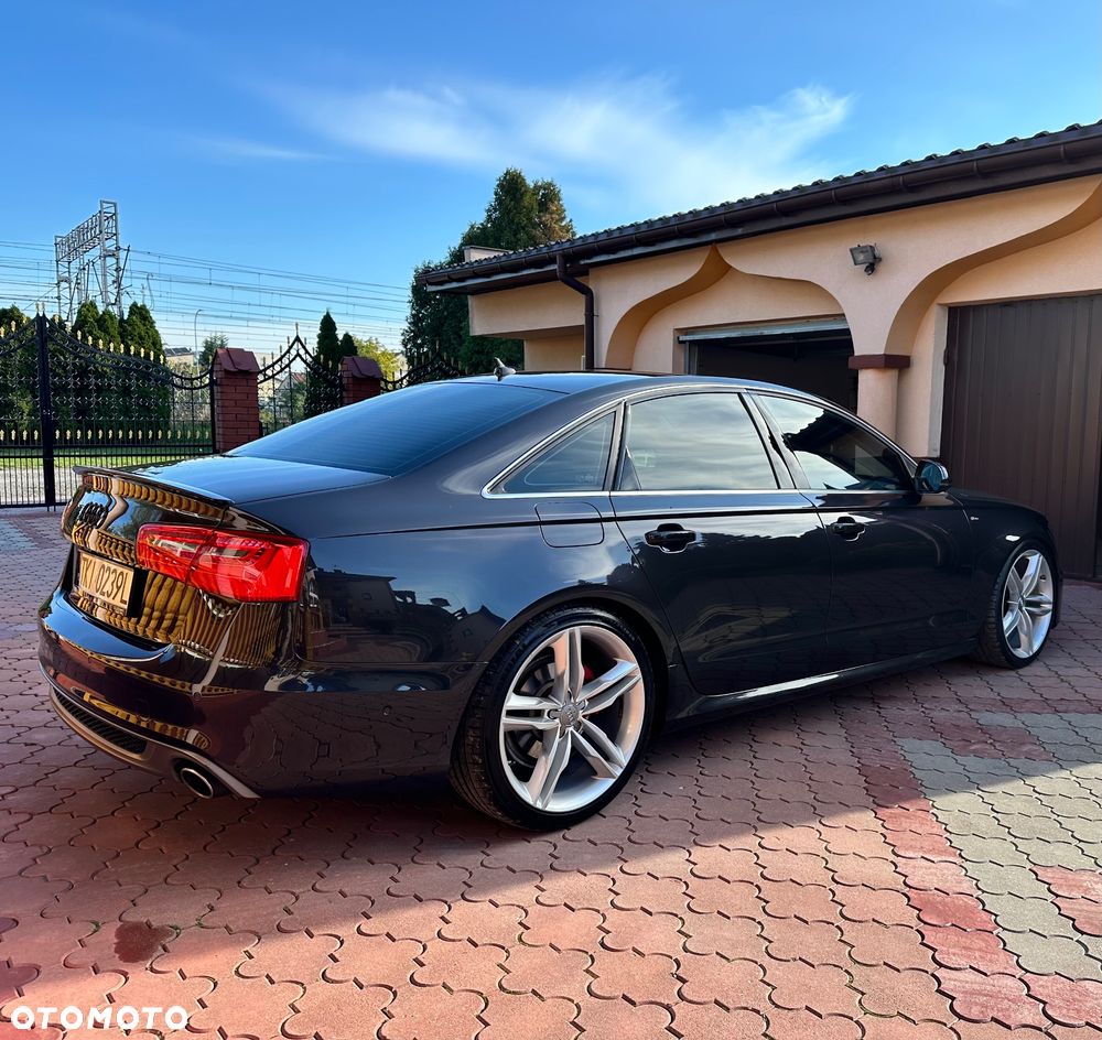 Audi A6 - 6