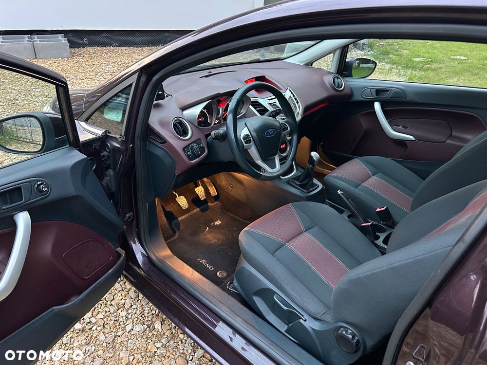 Ford Fiesta 1.25 Ghia - 7