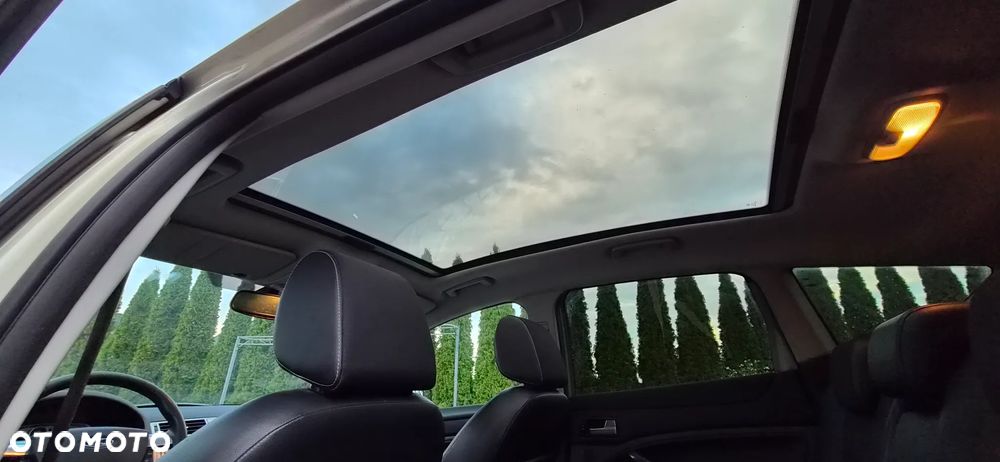 Ford Kuga 2.0 TDCi Titanium - 24