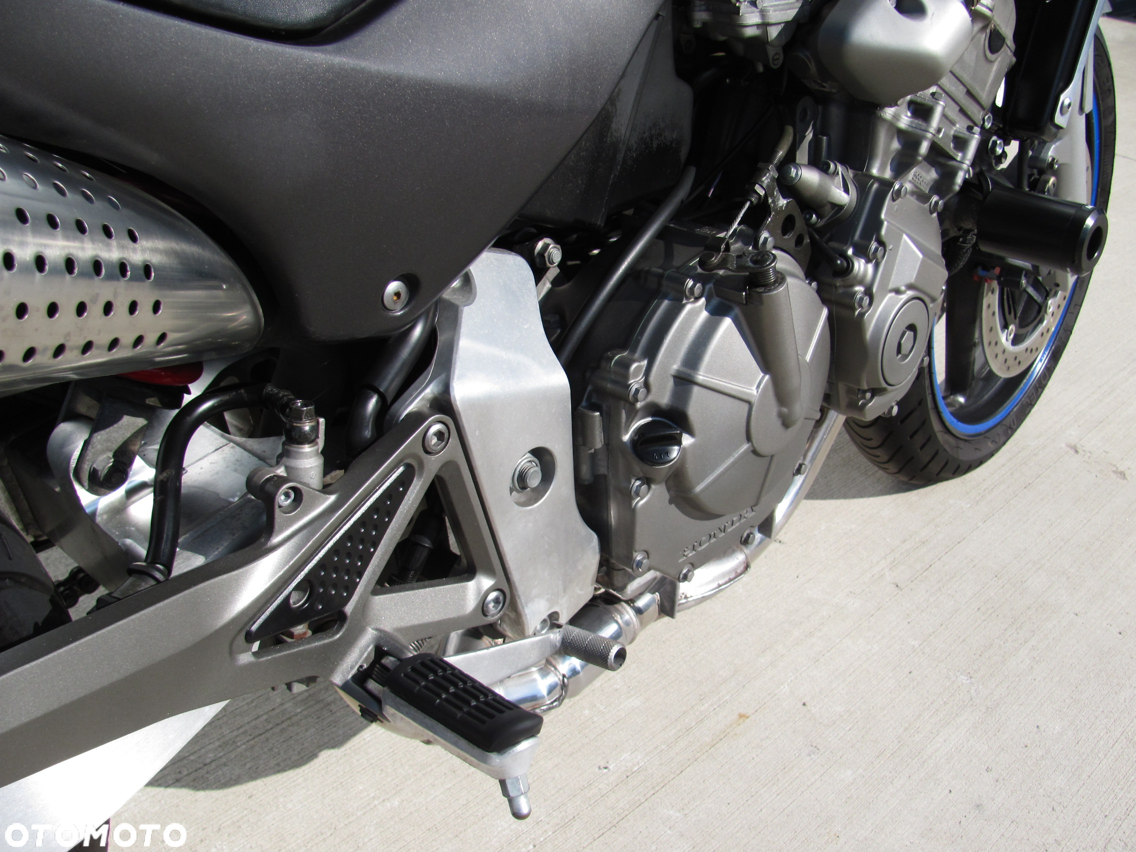Honda Hornet - 6