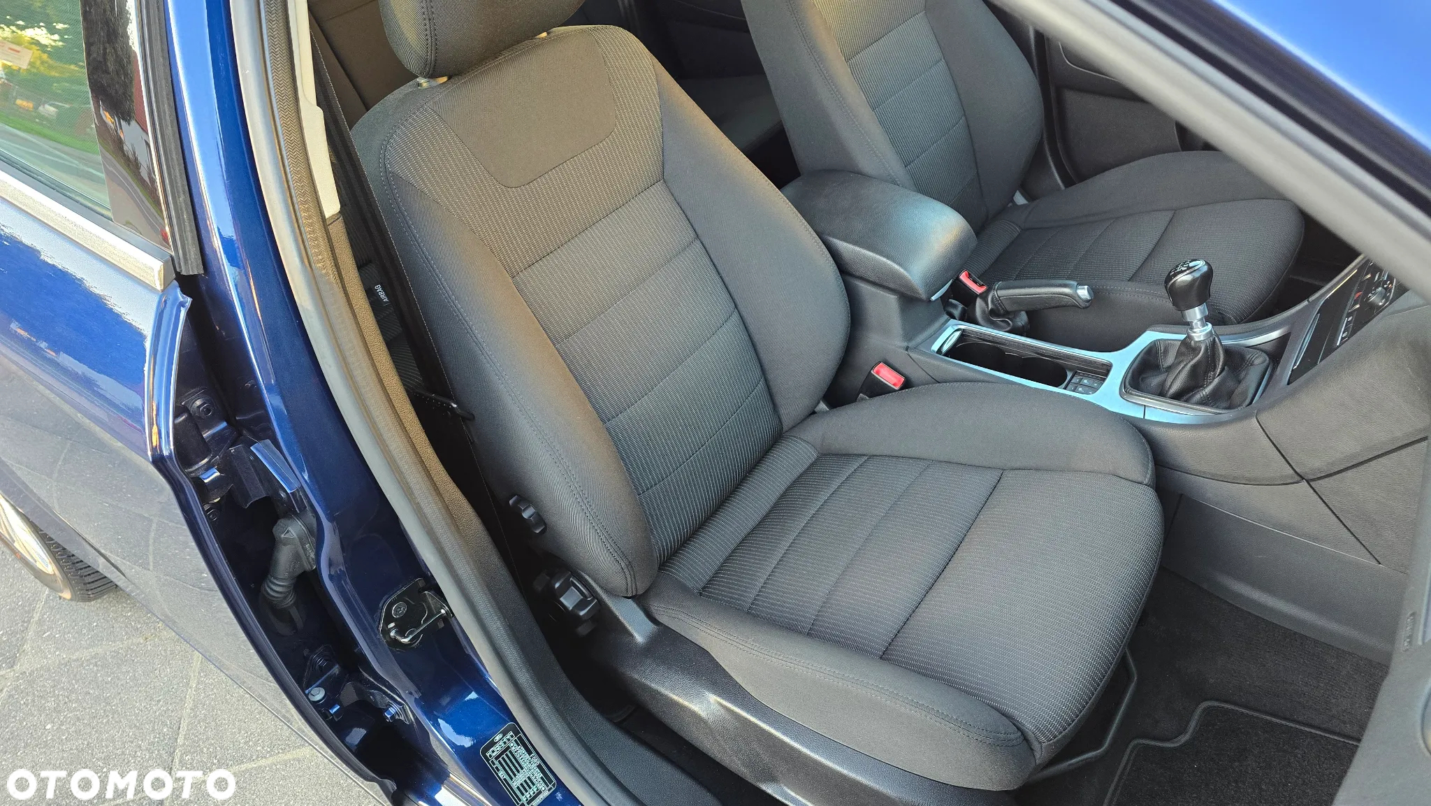 Ford Mondeo - 24