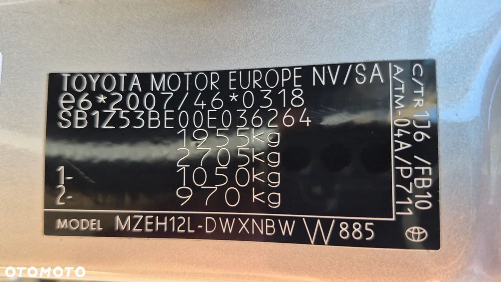 Toyota Corolla 2.0 Hybrid Comfort - 28