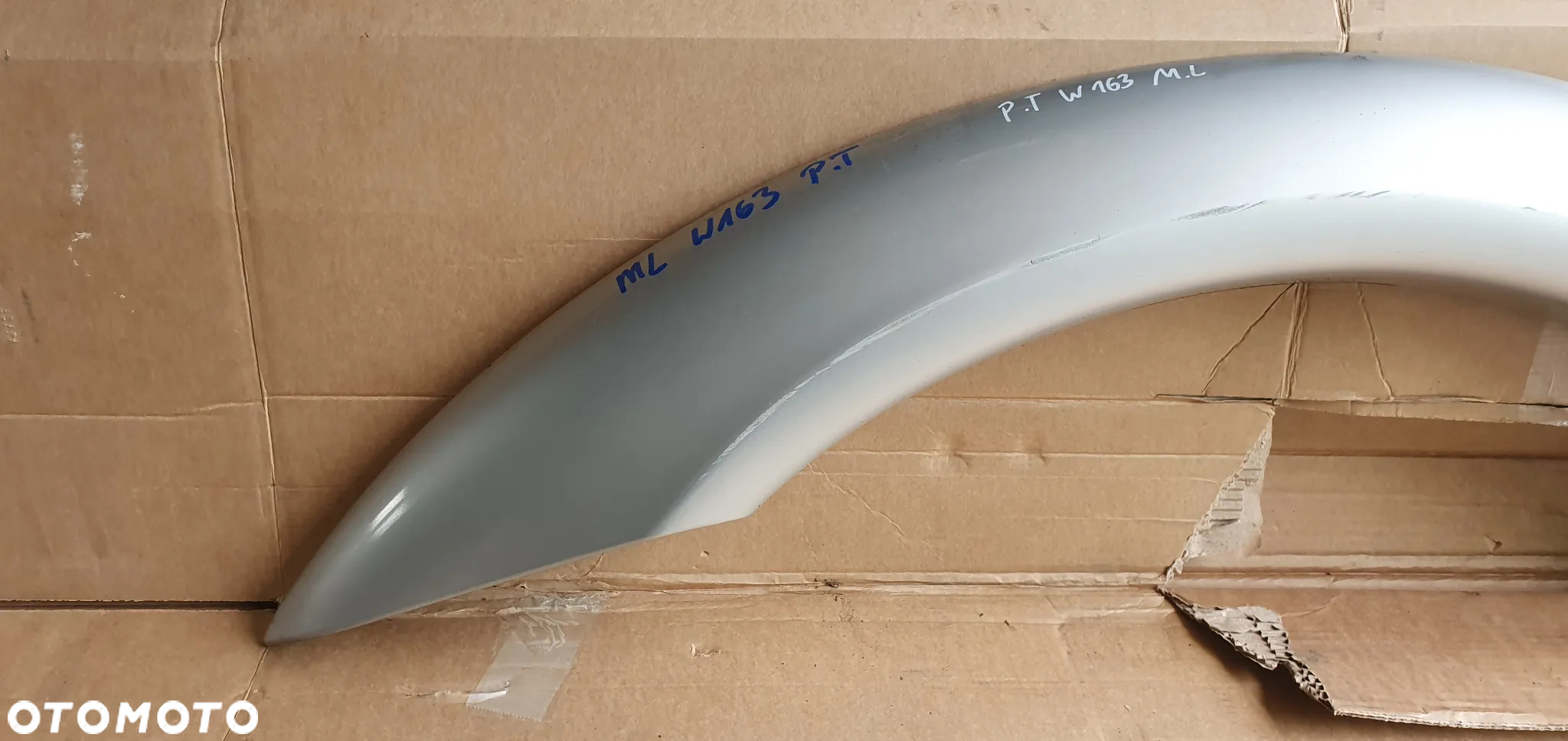 Listwa ozdobna błotnika prawy tył tylna prawa AMG Mercedes ML W163 Lift A1636903440 - 3