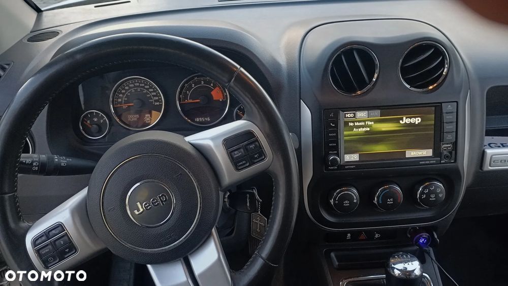 Jeep Compass - 14
