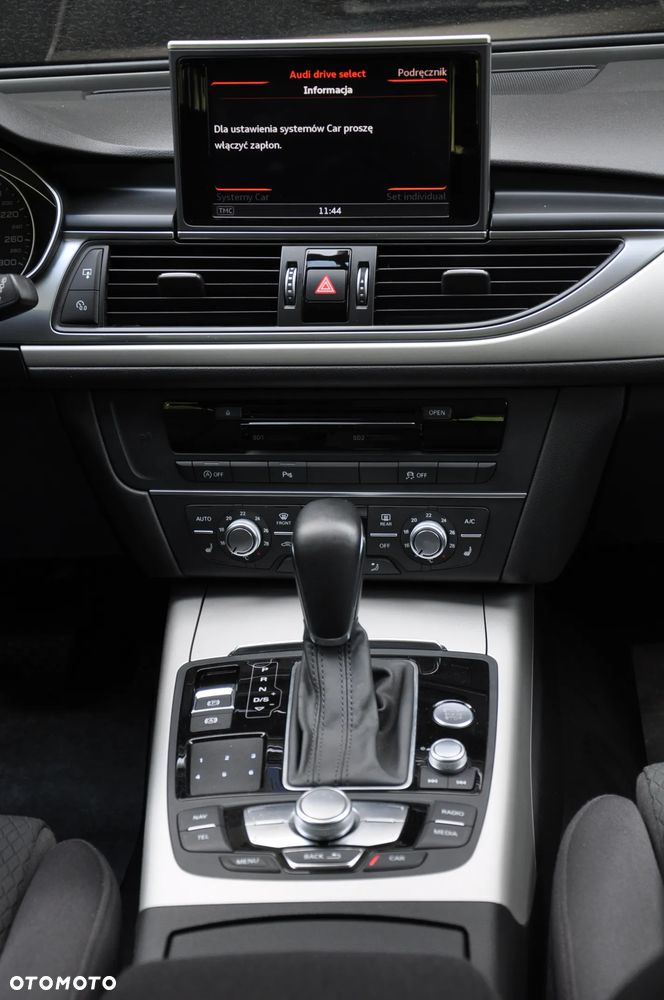 Audi A6 Avant 2.0 TDI Ultra DPF S tronic - 24