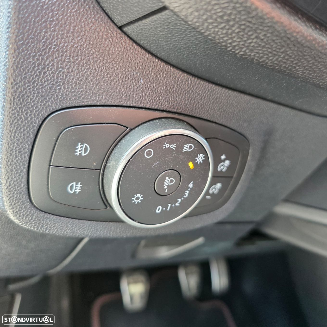 Ford Fiesta 1.0 EcoBoost MHEV ST-Line - 20