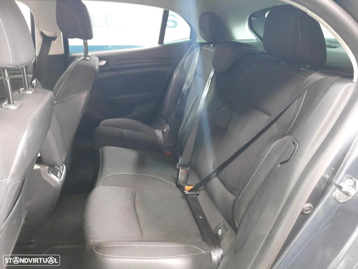Renault Mégane 1.5 dCi Limited - 8
