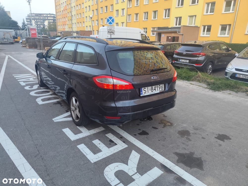 Ford Mondeo - 4