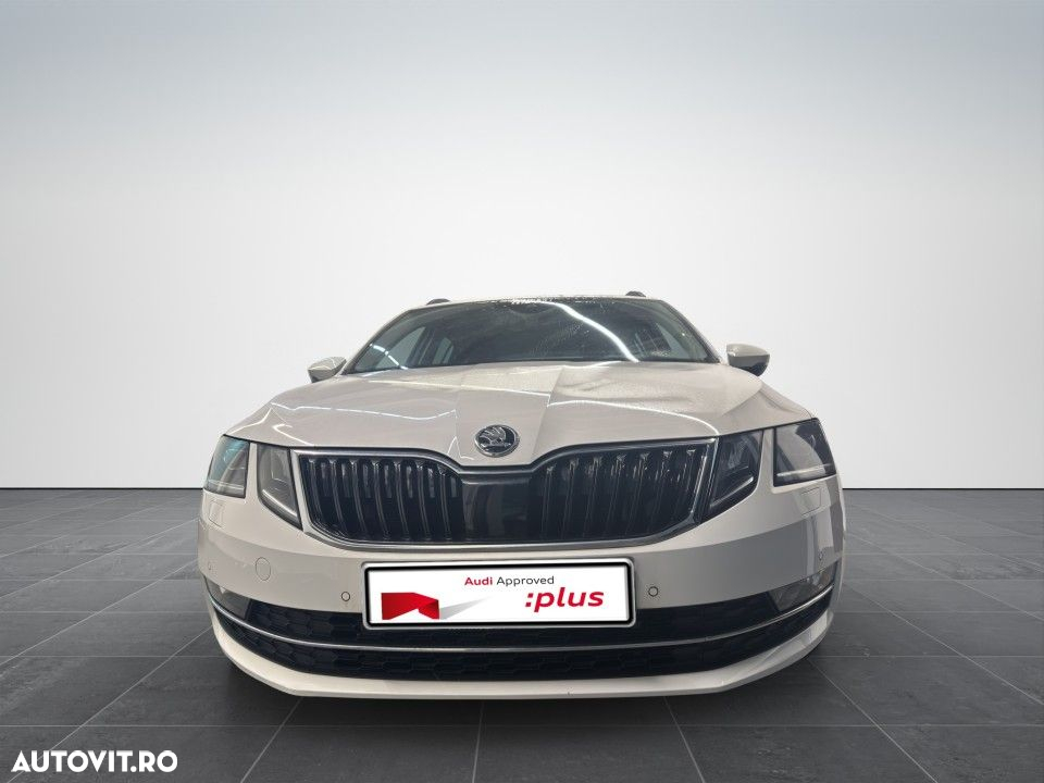 Skoda Octavia - 3