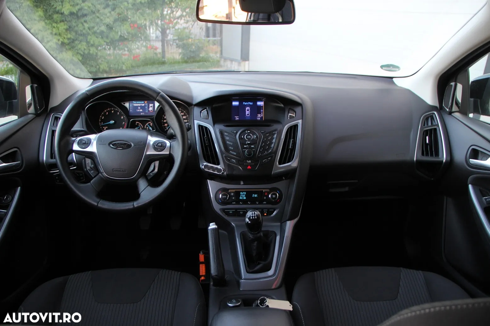Ford Focus 1.0 EcoBoost Sport - 8