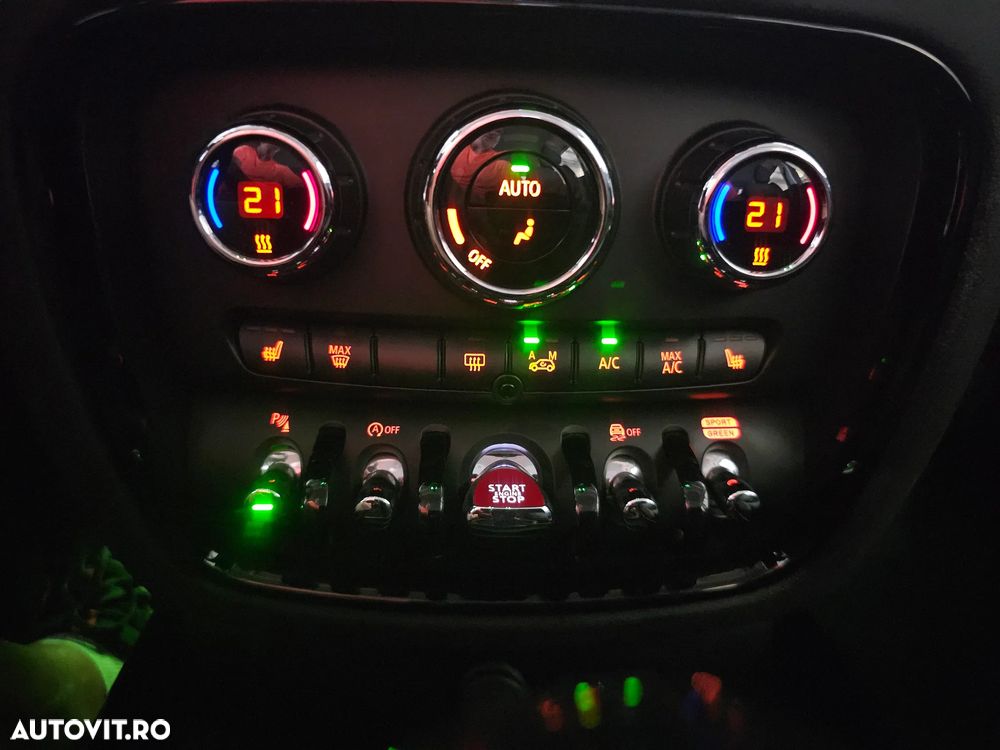 Mini Clubman Cooper D AT - 23